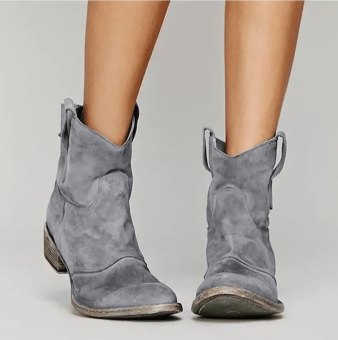 Diane | Women's Pull On Block Heel Slouch Boots