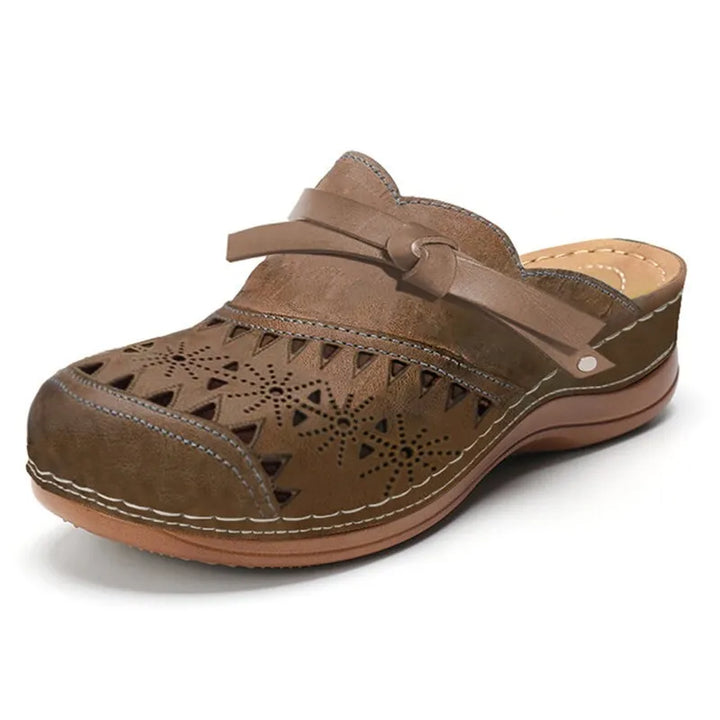 Lya - Comfortable Everyday Clogs