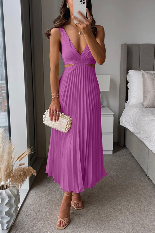 Monique – The Waist-Defining Flow Dress