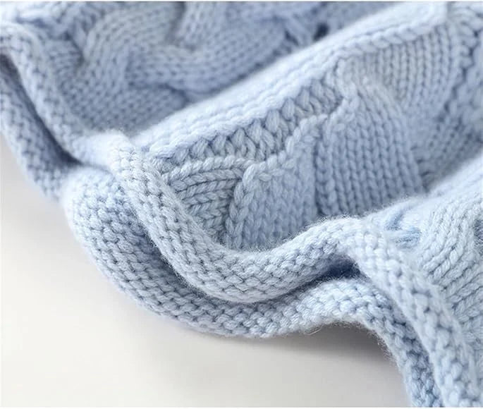 Sheila | Women's Cable Knit Turtleneck Sweater